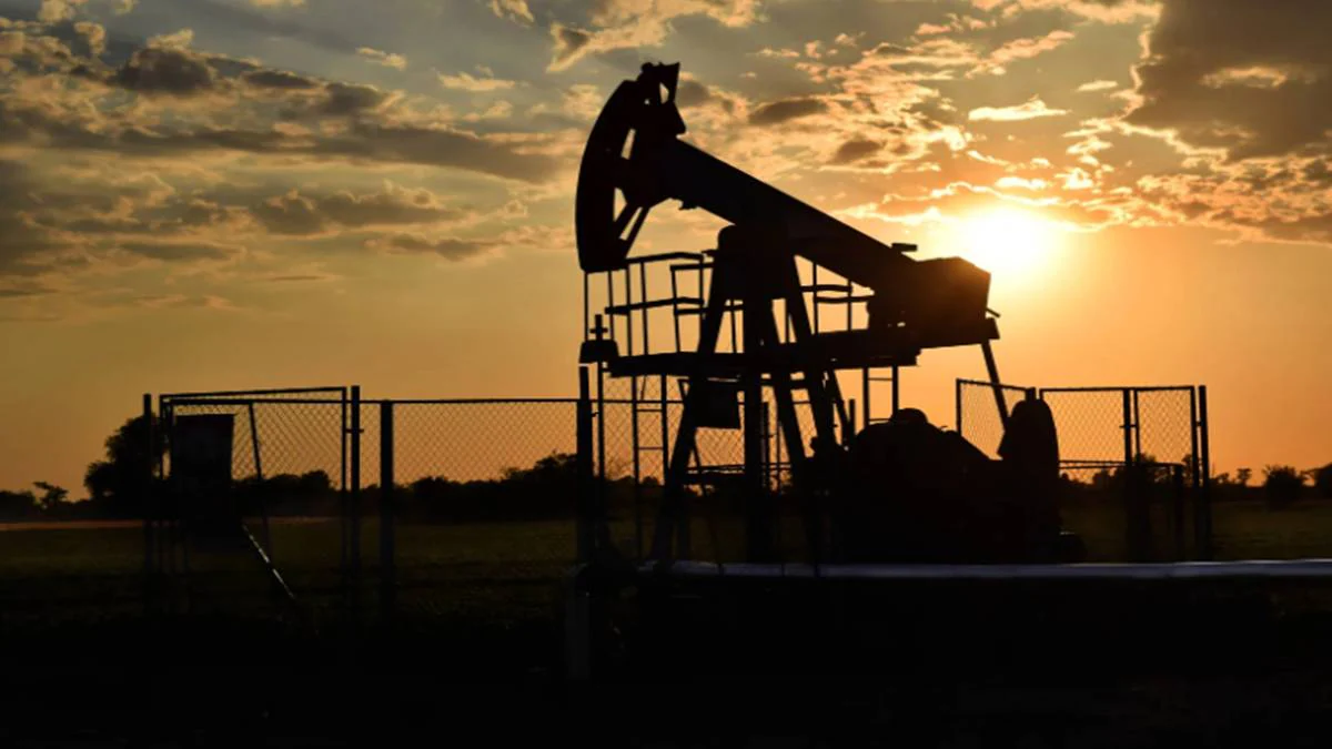 India Has Oil Stocks for 60 Days